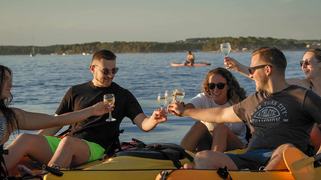 JIstria - Kayak Wine Sunset Tour 2h