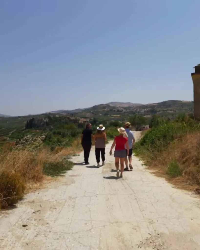 silva-daskalaki-winery-normal-wine-tasting.webp