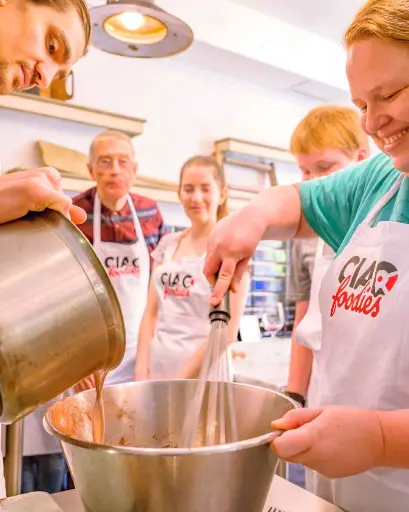 Italy, Tuscany, Florence, Small Group Pizza & Gelato Making Class With Unlimited Wine 