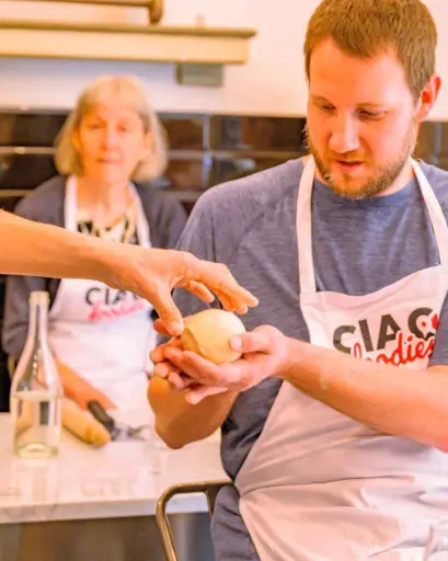 Italy, Tuscany, Florence, Small Group Pizza & Gelato Making Class With Unlimited Wine 