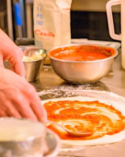 Italy, Tuscany, Florence, Small Group Pizza & Gelato Making Class With Unlimited Wine 