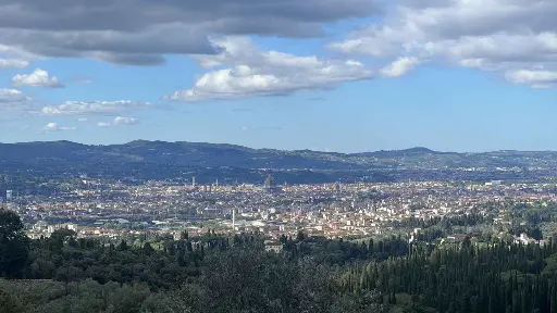 Italy, Tuscany, From Florence - Hike & Wine with Lunch