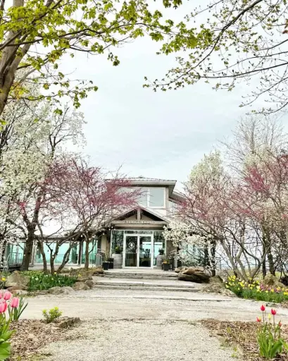 Canada, Ontario, Flat Rock Cellars - Backstage Tour