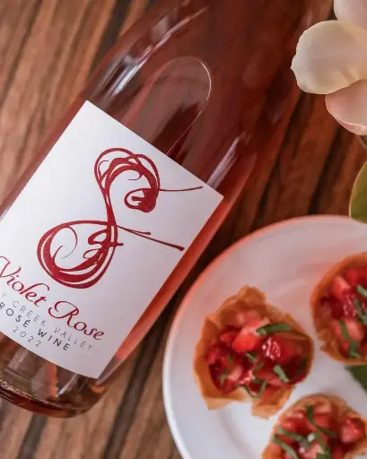 US, California, Sonoma Valley, Spicy Vines - Spicy Vines Tasting Experience