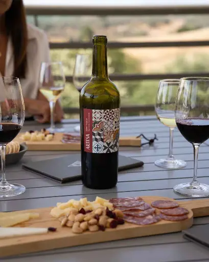US, California, Napa Valley, Artesa Winery - Taste of Artesa 