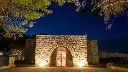 l'astore-masseria-winery-in-apulia-italy.webp