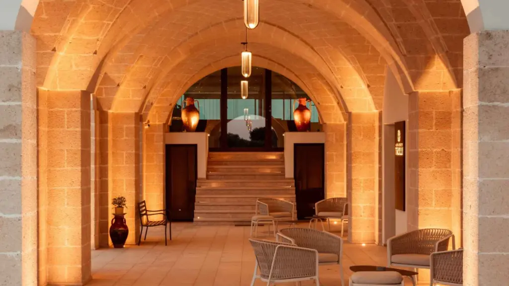 masseria-borgo-dei-trulli-italy.webp