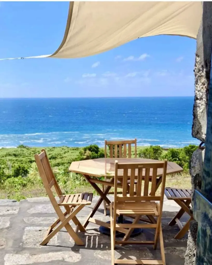 portugal-azores-adega-do-vulcao-adega-dos-capelinhos-faial-outdoor-tasting.webp