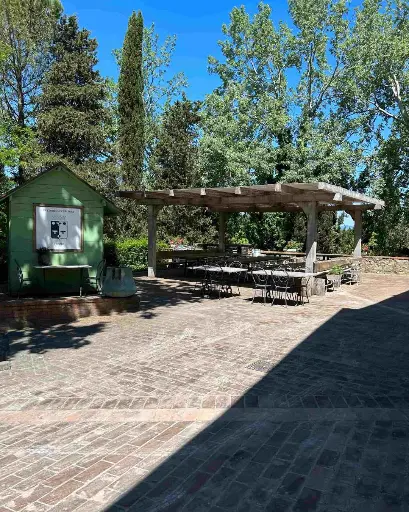 Italy, Tuscany, Fattoria Uccelliera - Incipit