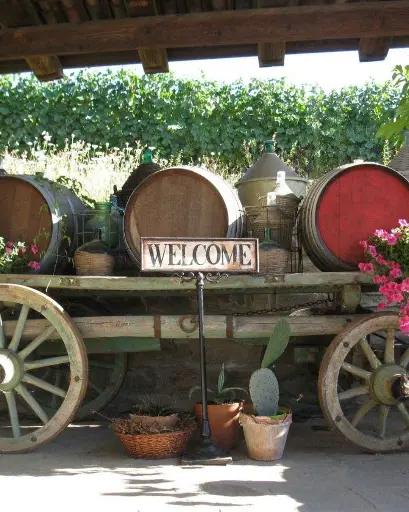 Italy, Piedmont, Sessanea-Azienda Vitivinicola Giulia - Sessanea Classic Wine Tasting