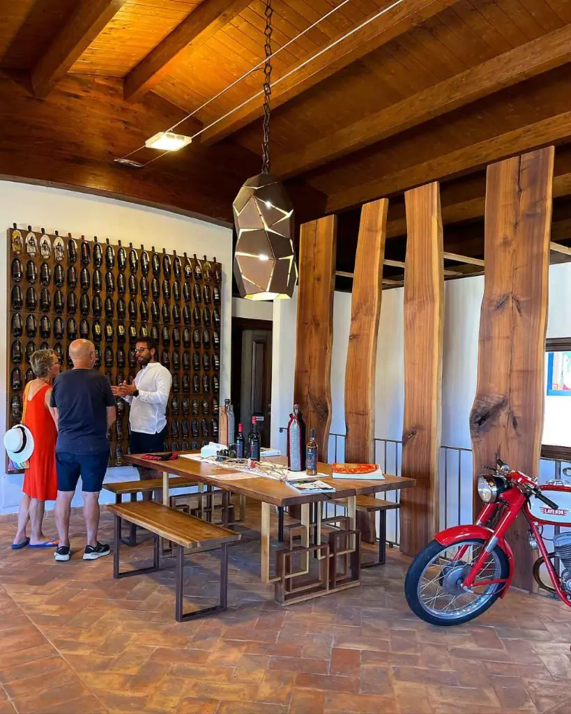 sardinia-cantina-giuseppe-sedilesu-visit-tour-tasting.webp