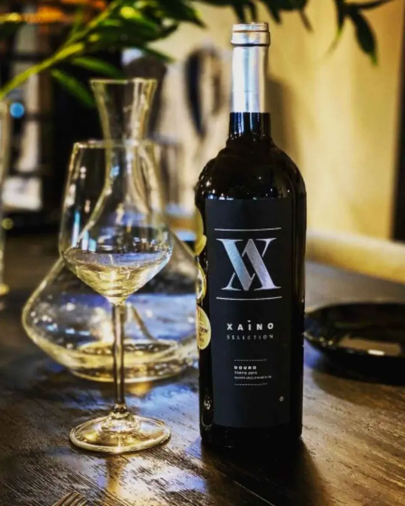 quinta-vale-daldeia-wine-tasting-douro-portugal.webp