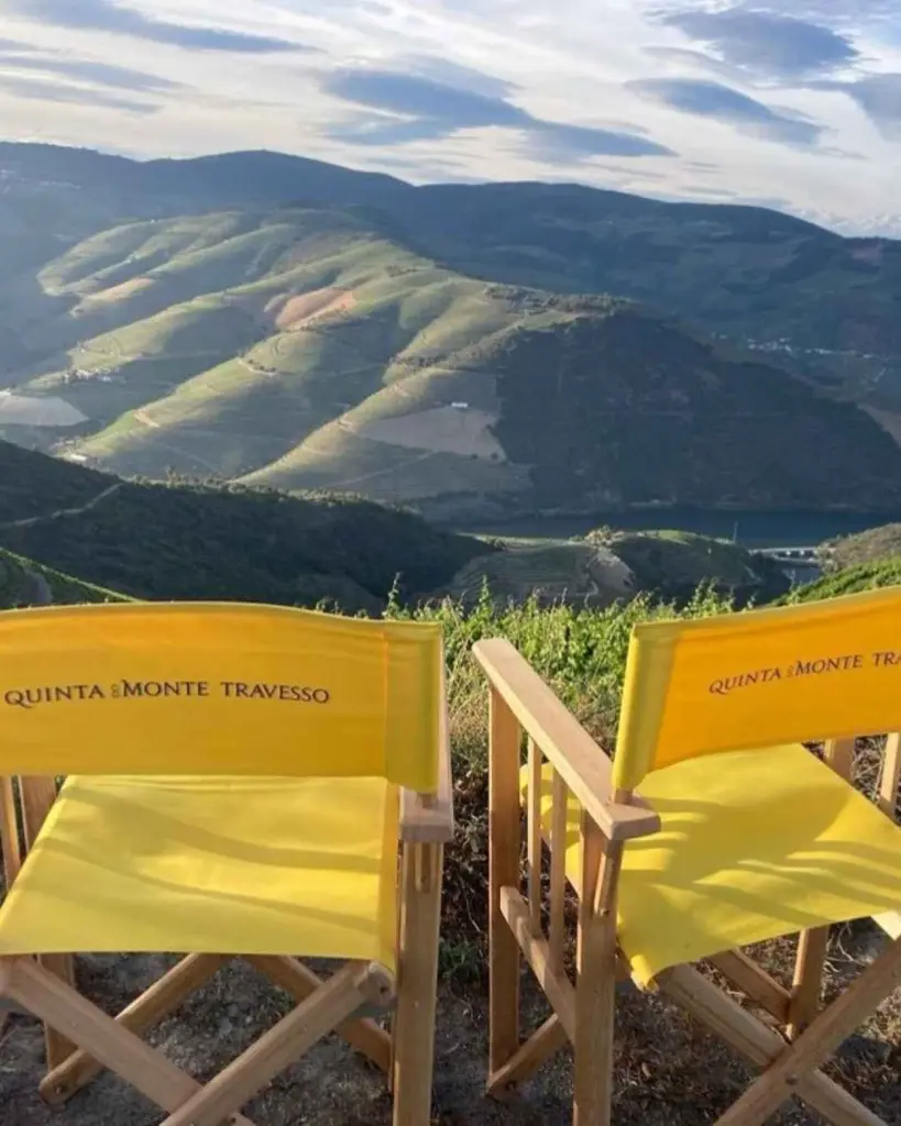 quinta-do-monte-travesso-wine-experience-douro-portugal.webp