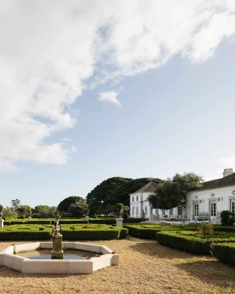 herdade-do-peru-wine-experience-portugal.webp