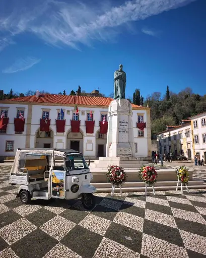 Portugal, Tejo, Adega da Gaveta - Tomar with Wine – Tuk Tuk & Tasting