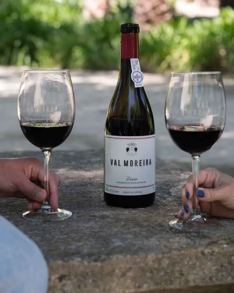 quinta-do-val-moreira-wine-tasting-douro-portugal.webp