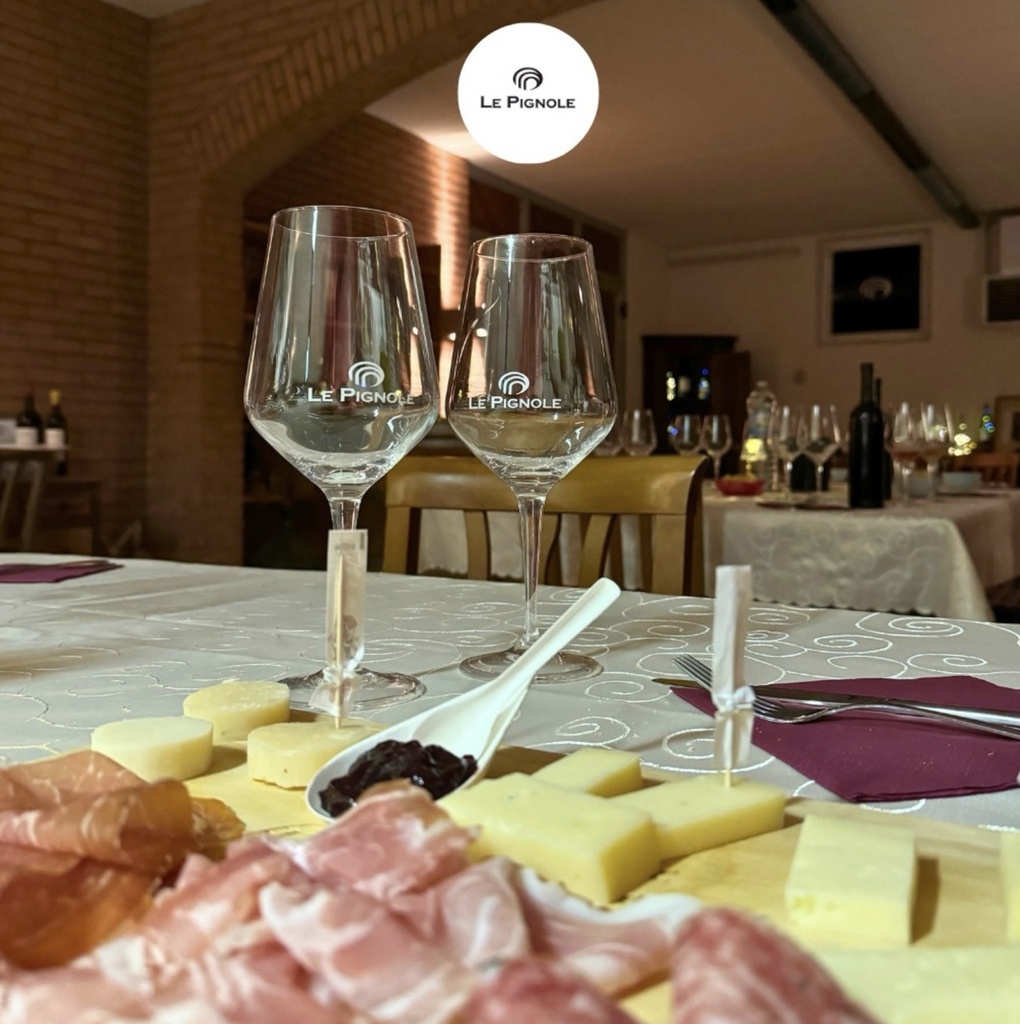 Le Pignole - Wine tasting - three wines upon your choice