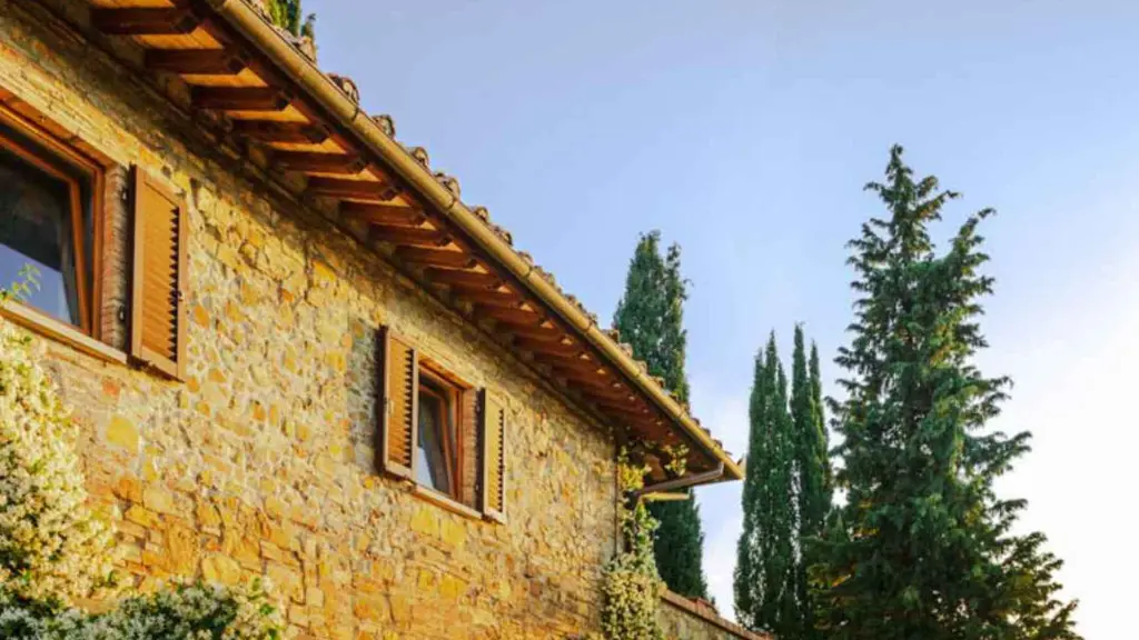 italy-tuscany-quercia-al-poggio.webp