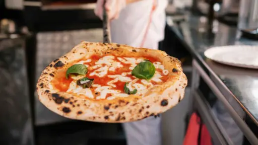 Italy, Tuscany, Florence - Small Group Pizza & Cannolo Making Class With Unlimited Wine – Express Cooking Experience