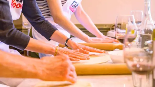 Italy, Tuscany, Florence - Small Group Pizza & Cannolo Making Class With Unlimited Wine – Express Cooking Experience