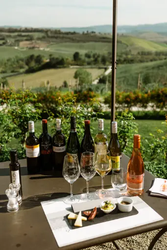 Italy, Umbria, Palazzone - The Cardinal's Tour - with lunch
