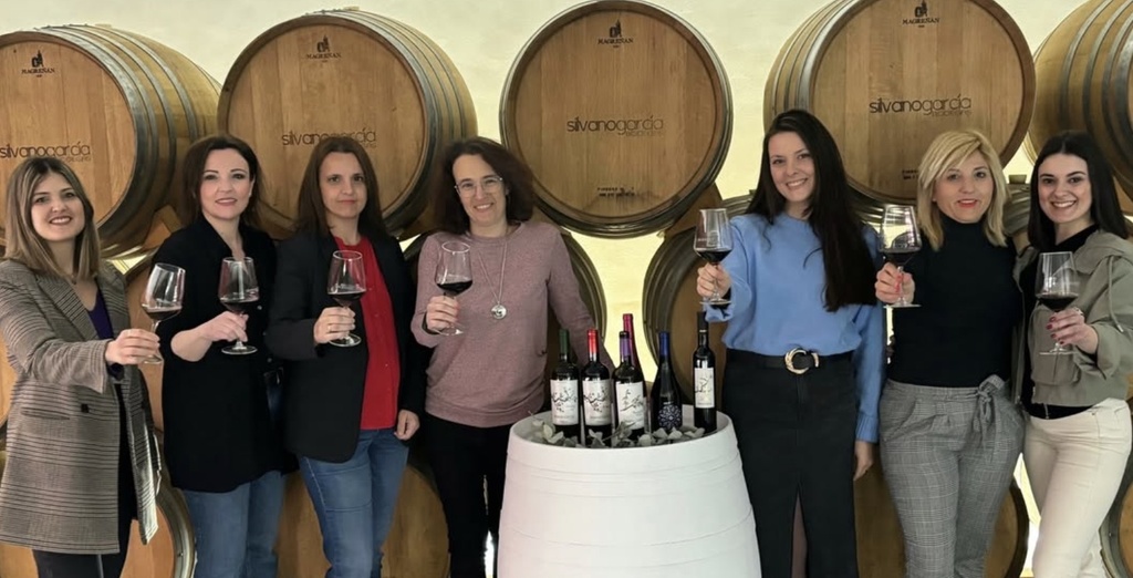 Bodegas Silvano Garcia - Winery tour and wine tasting with apperitive