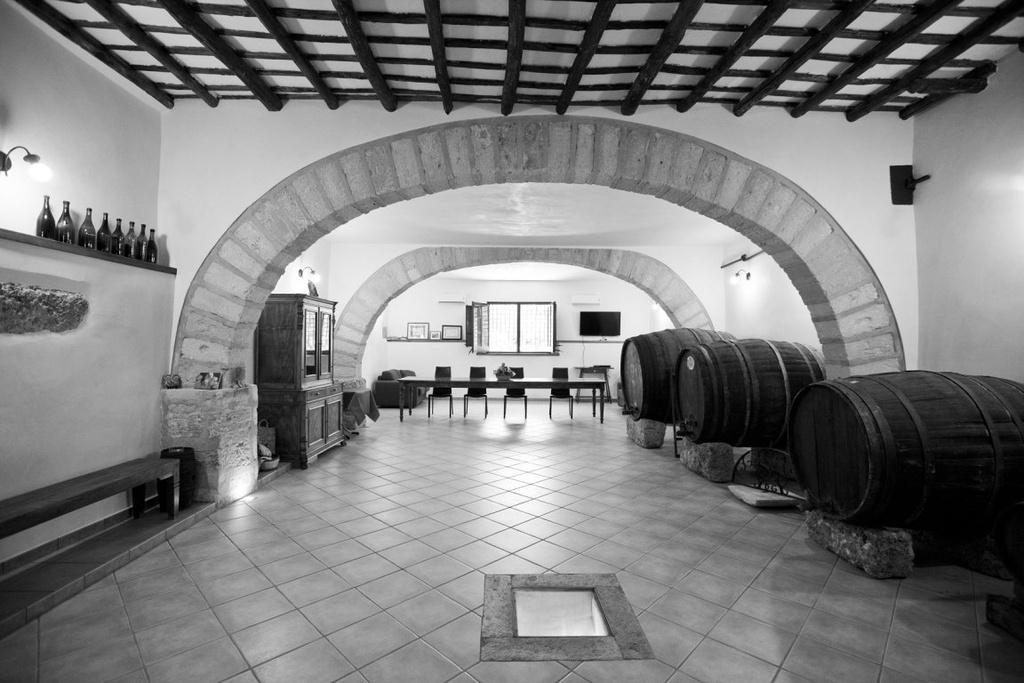 Italy, Sicily, Baglio Ingardia - Journey to DOC Sicily - Half wine tasting