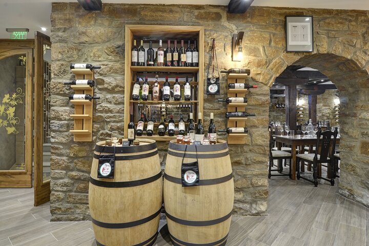 Bulgaria, Veliko Tarnovo, Wine tasting centre -  Tasting of 5 wines