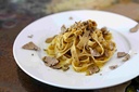 Italy, Umbria, Tili Vini -  Truffle hunting with lunch