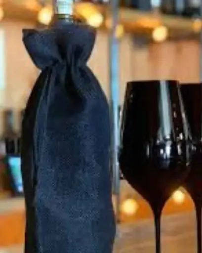 Germany, Mosel, Weingut Gindorf - Wine Tasting Game: The Magic Glass