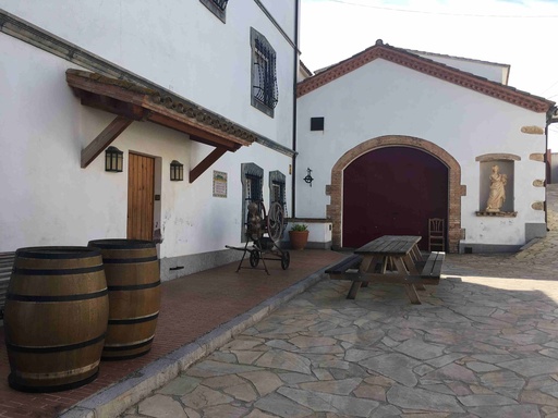 Spain, Catalonia, Bodega Miquel Jane - Breakfast and full visit to the winery with wine tasting