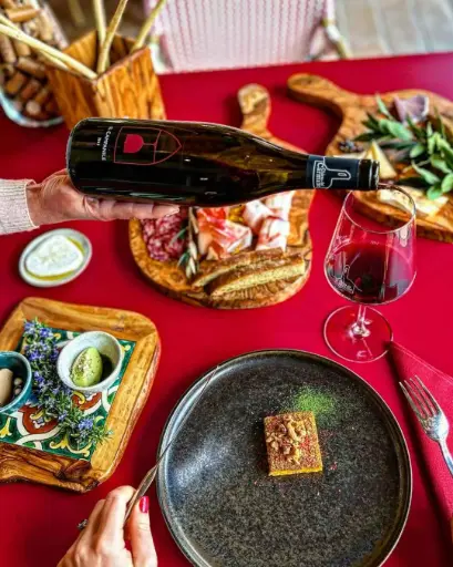 Italy, Umbria, Chiesa del Carmine - SUPERIORE Wine Tasting and Full Gourmet Lunch