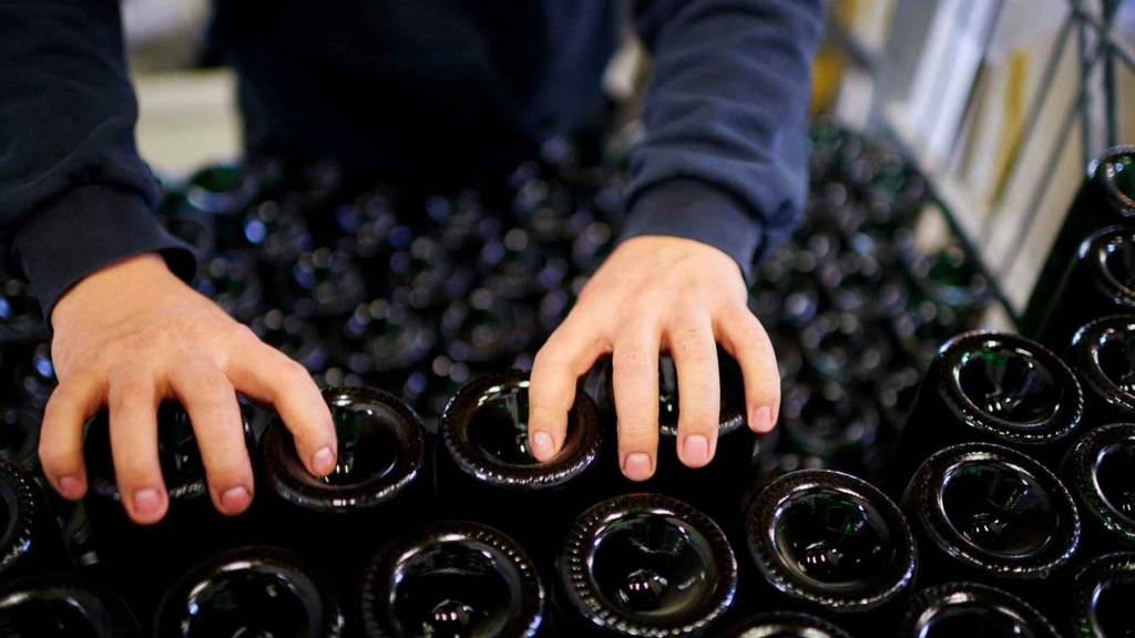 sektkellerei-szigeti-winery-austria-sparkling-wines.jpg